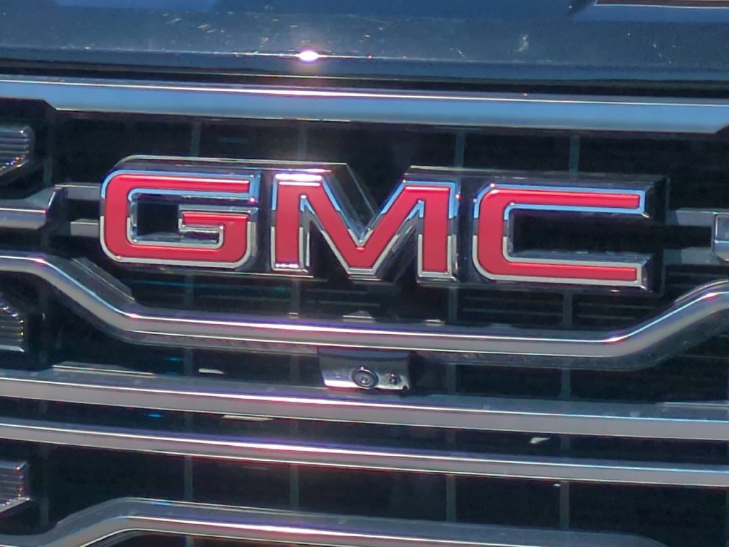 Used 2025 GMC Sierra 1500 AT4 AWD/4WD image 33