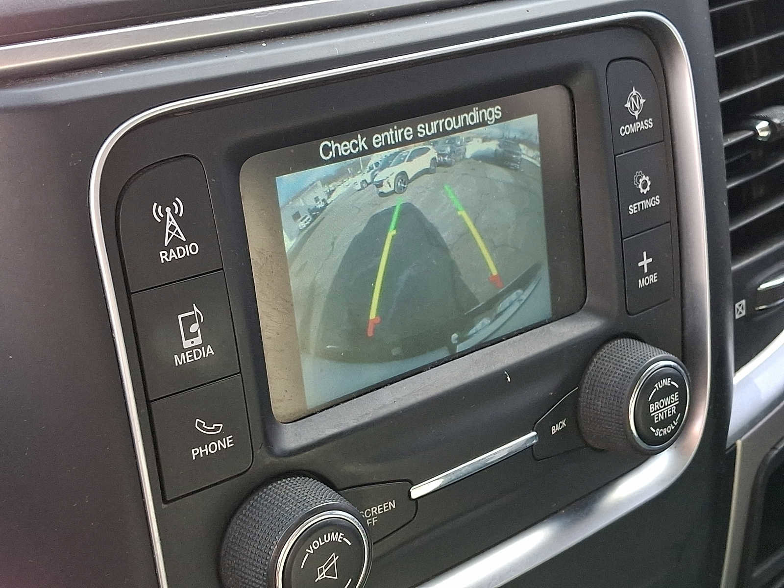 Used 2018 RAM 2500 SLT image 15