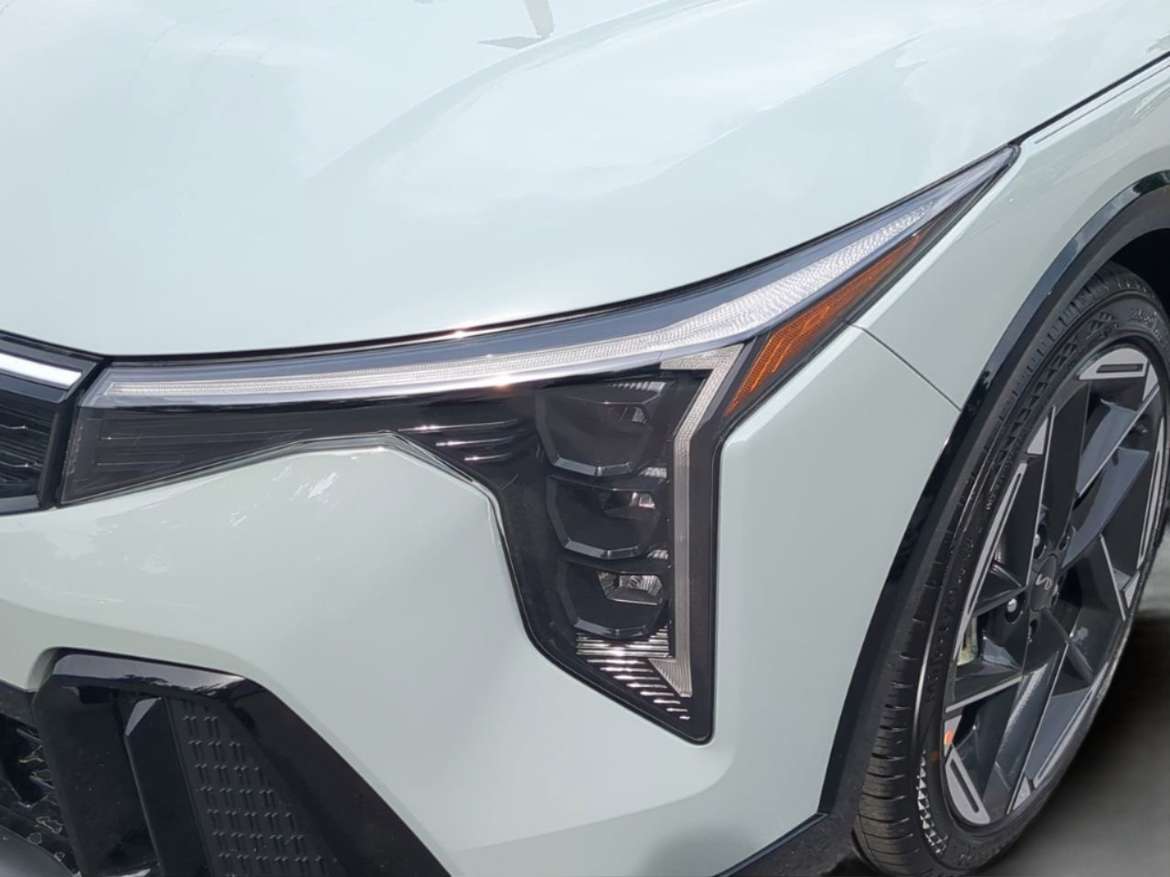 New 2025 Kia K4 GT-Line w/ GT-Line Premium Package FWD image 23