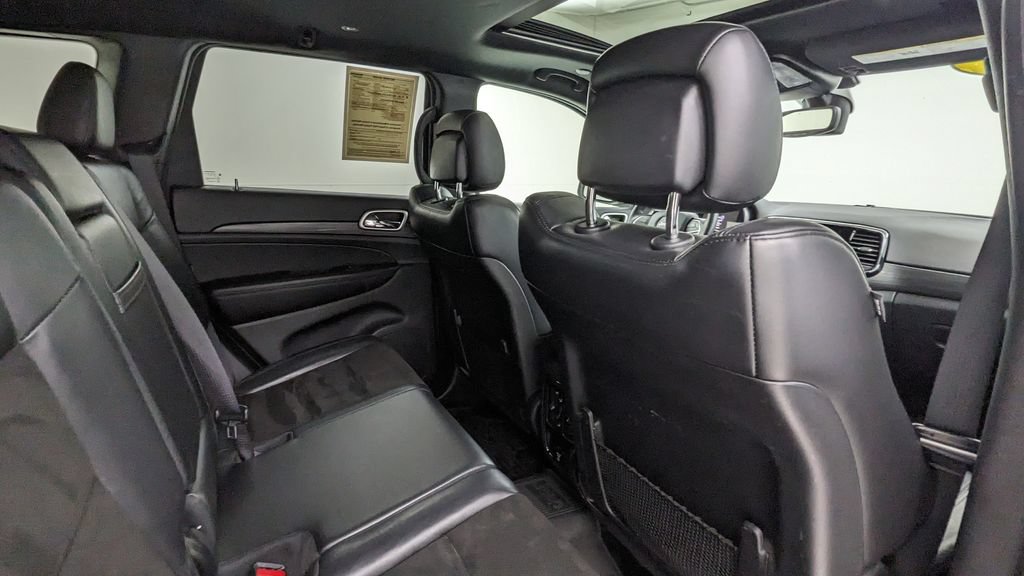 Used 2019 Jeep Grand Cherokee Altitude AWD/4WD image 37