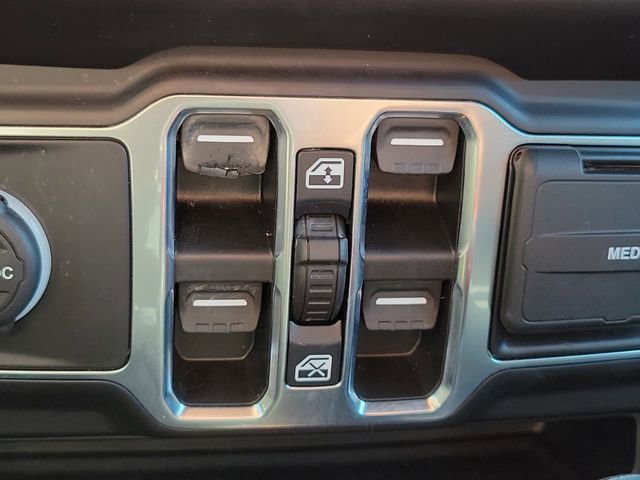 Used 2021 Jeep Wrangler Unlimited Sport AWD/4WD image 26