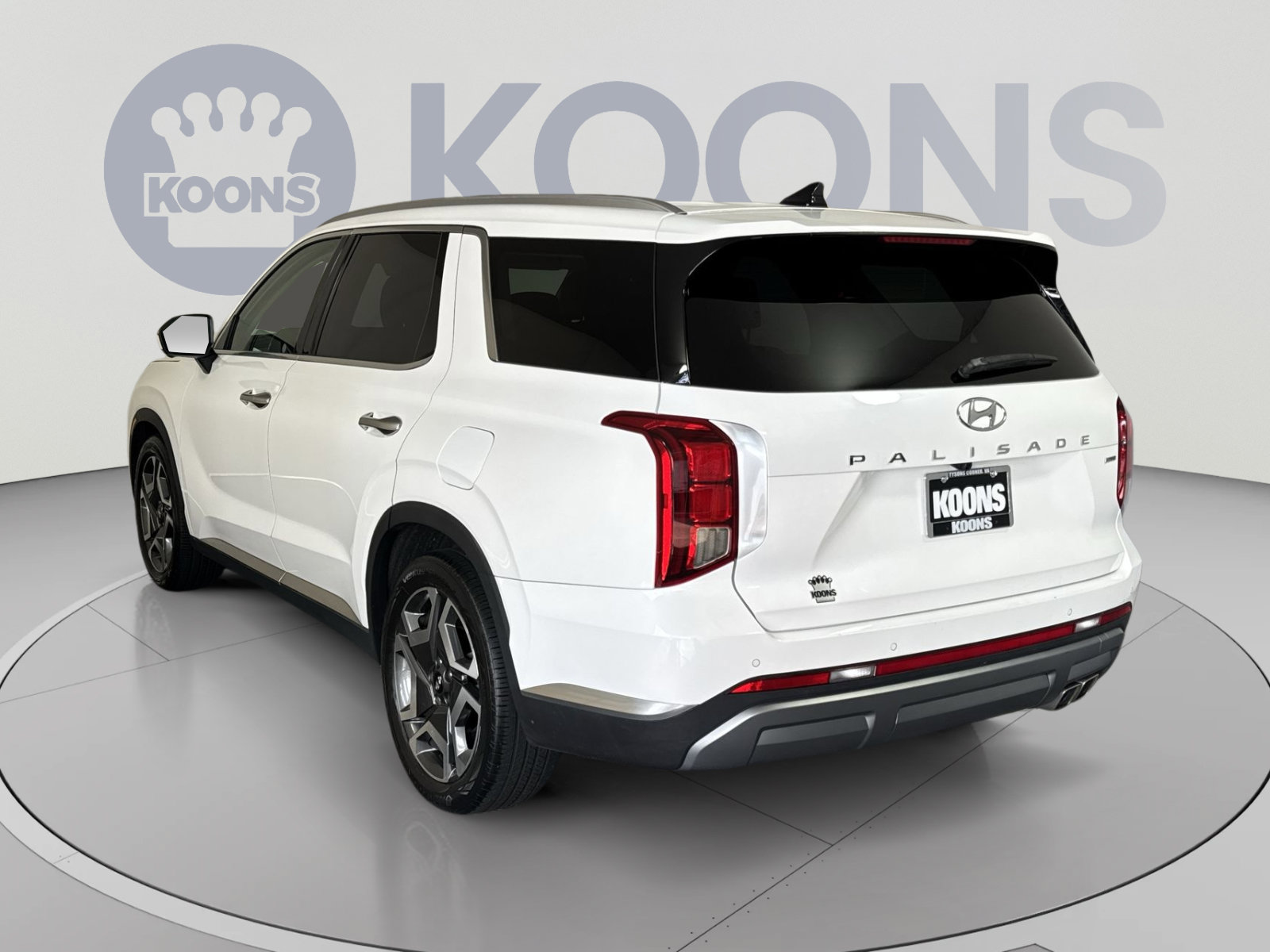 Used 2023 Hyundai Palisade Limited AWD/4WD image 4