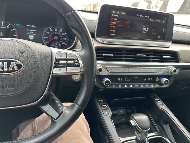 Used 2020 Kia Telluride SX w/ SX Prestige Package image 46