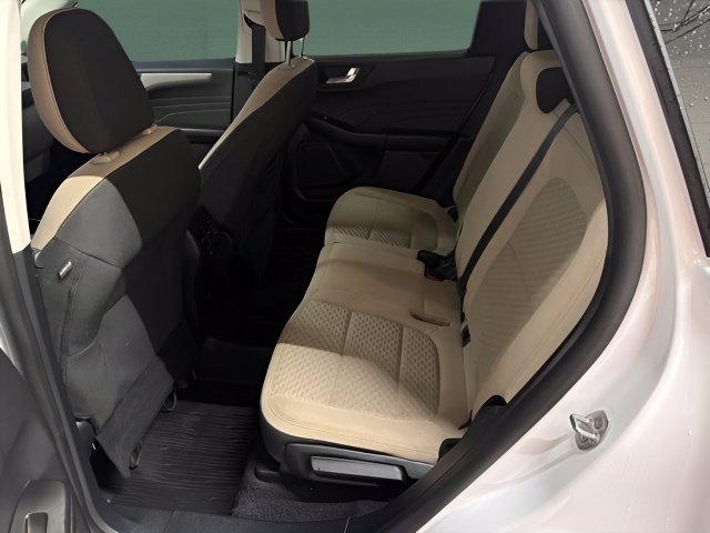 Used 2021 Ford Escape SE w/ Cold Weather Package FWD image 12