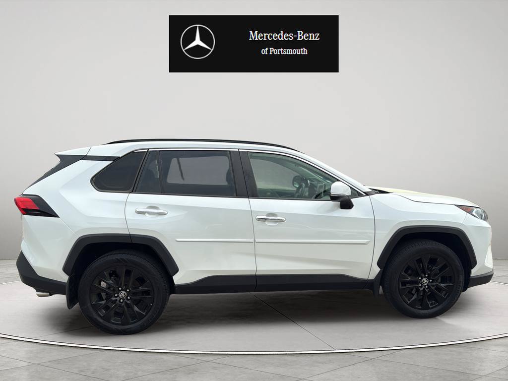 Used 2020 Toyota RAV4 Limited AWD/4WD image 6
