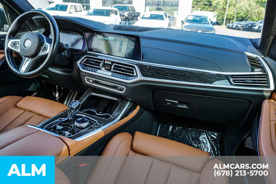Used 2022 BMW X7 xDrive40i w/ M Sport Package AWD/4WD image 27