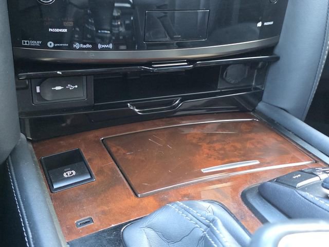 Used 2019 Lexus LX 570 4WD w/ Luxury Package image 25