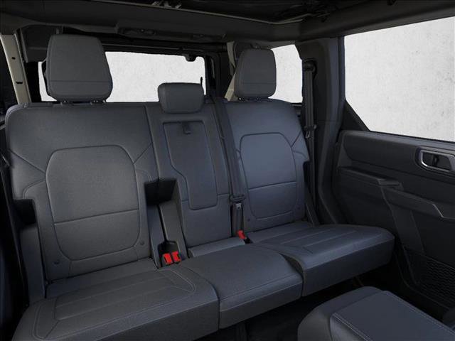 New 2025 Ford Bronco Outer Banks w/ Sasquatch Package image 11