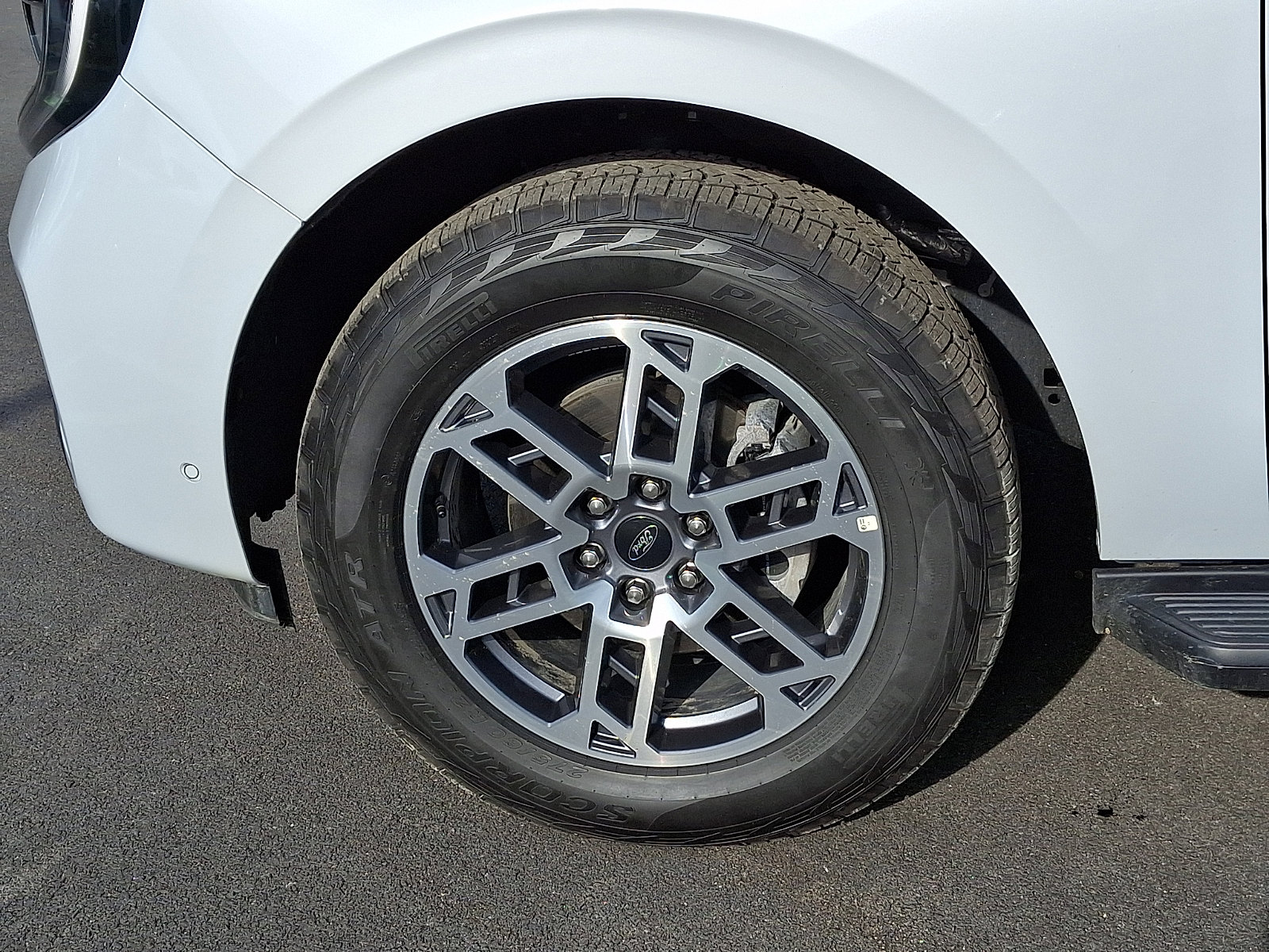 Certified 2025 Ford Expedition Max Active image 9