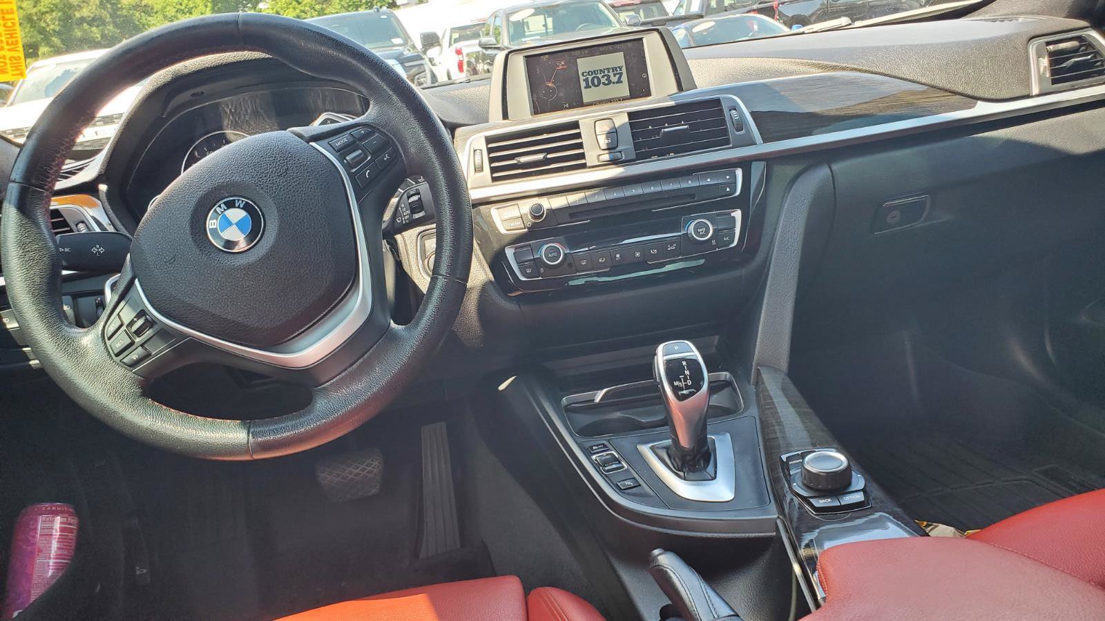 Used 2017 BMW 330i Sedan RWD image 7