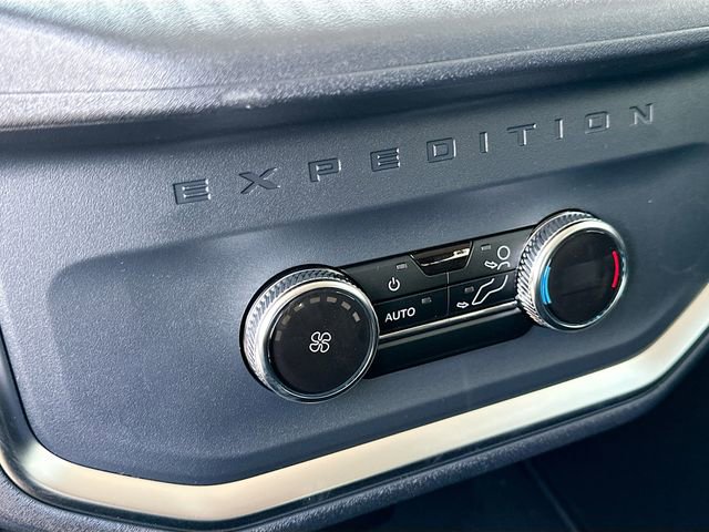 New 2026 Ford Expedition Active RWD image 18