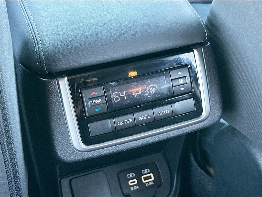 Used 2023 Subaru Ascent Premium w/ Convenience Package image 24