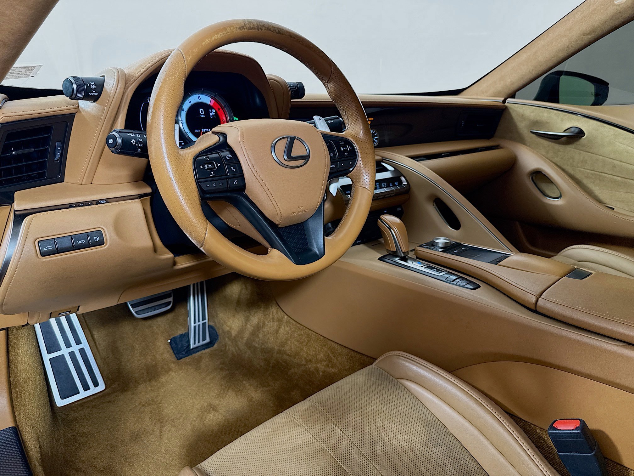 Used 2018 Lexus LC 500 Coupe w/ Performance Package image 9