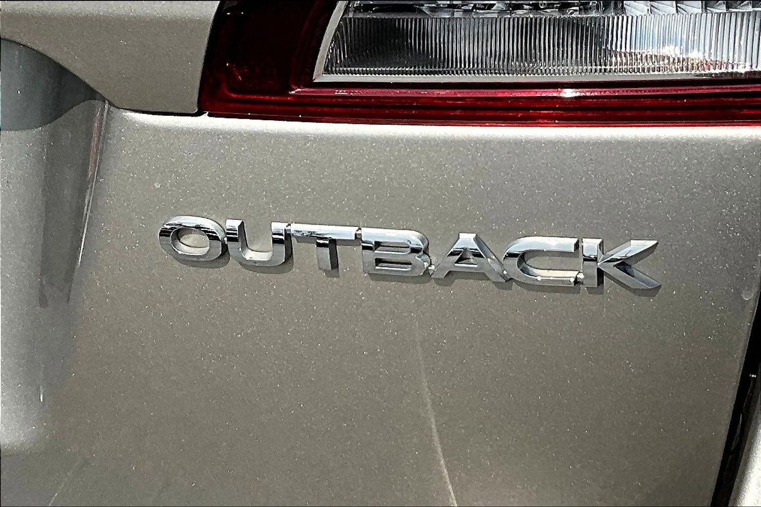 Used 2019 Subaru Outback 2.5i Limited image 23