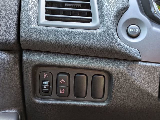 Used 2018 Mitsubishi Outlander Sport SEL FWD image 24