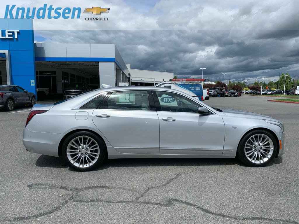 Used 2017 Cadillac CT6 Premium Luxury w/ Active Chassis Package AWD/4WD image 8
