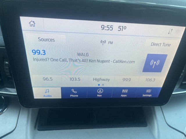 Used 2021 Ford Explorer XLT w/ Equipment Group 202A image 18