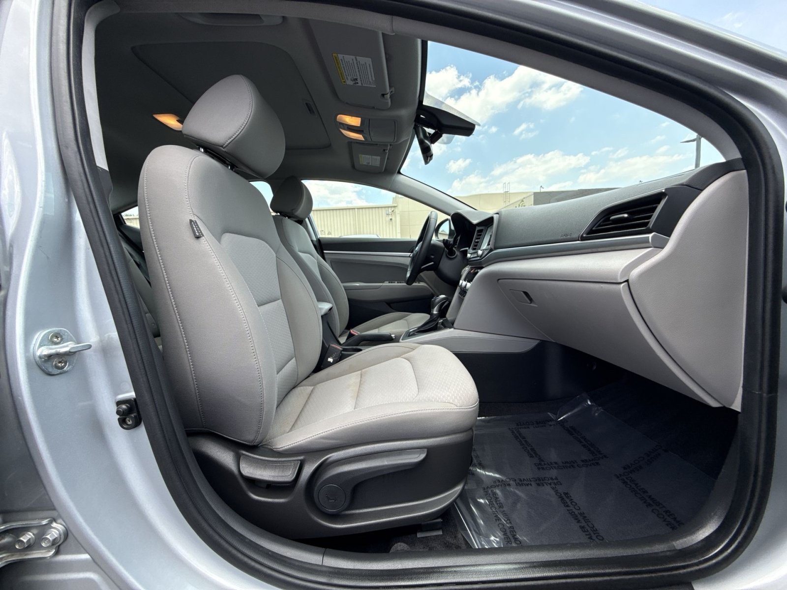 Used 2020 Hyundai Elantra Value Edition FWD image 28