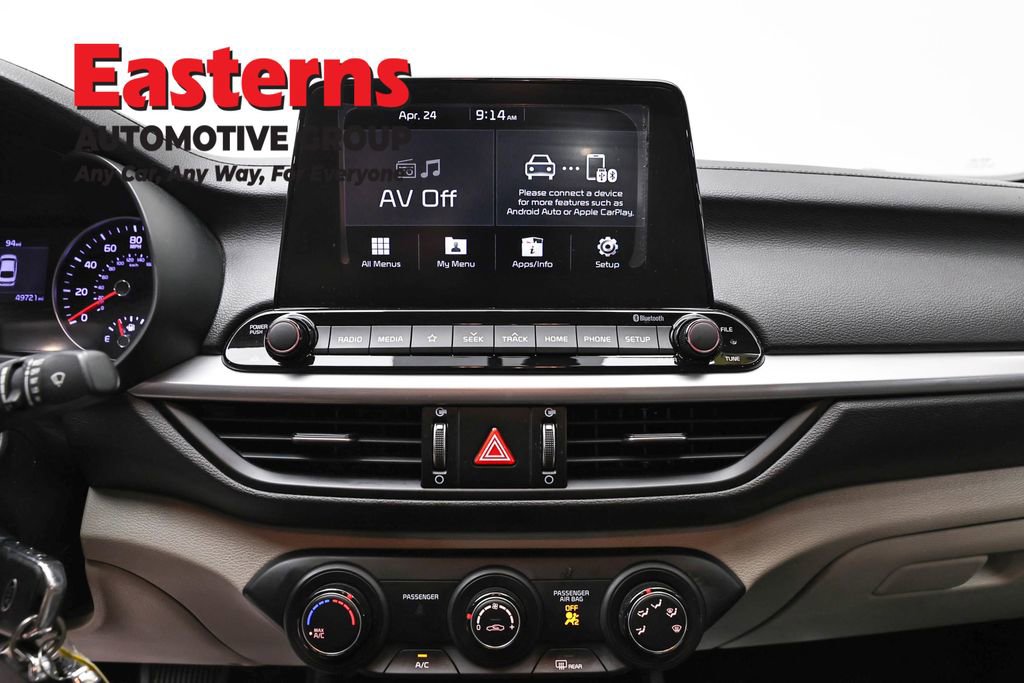 Used 2020 Kia Forte LXS FWD image 11