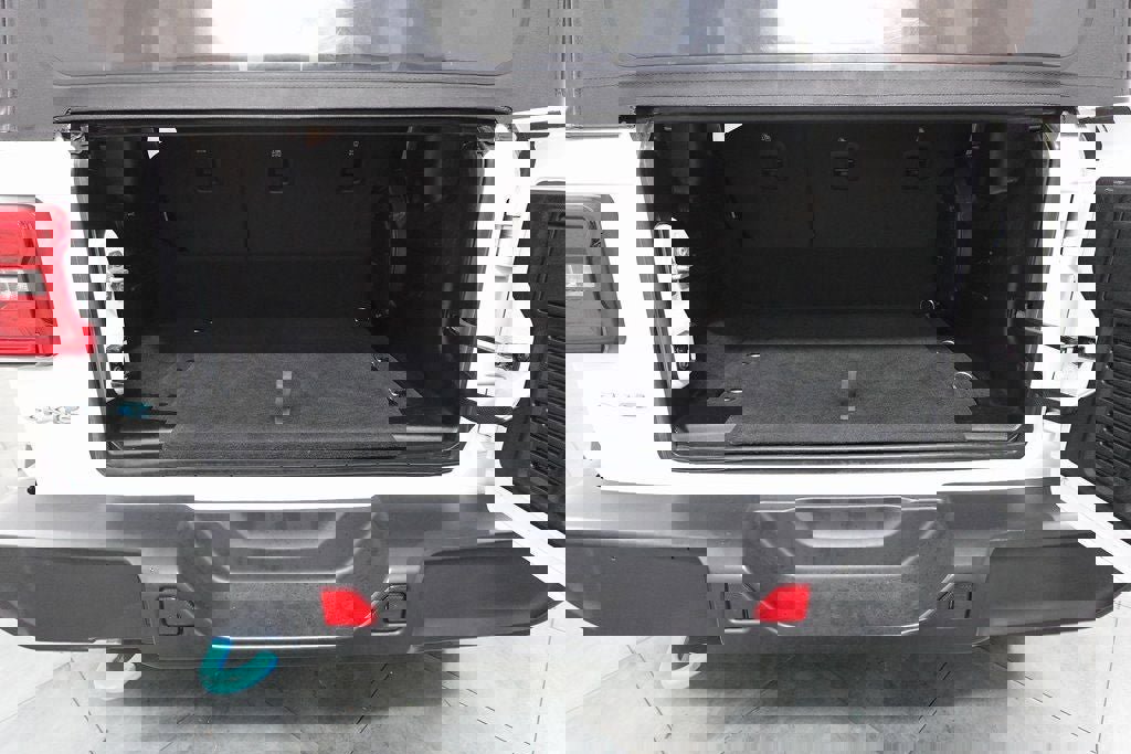 Used 2023 Jeep Wrangler Unlimited Sahara image 26