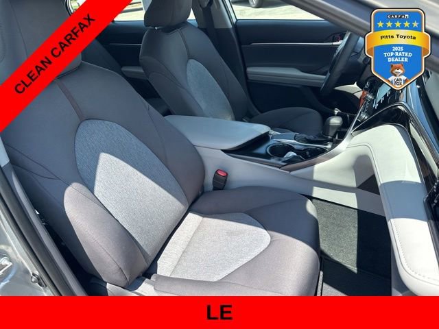 Used 2019 Toyota Camry LE FWD image 12