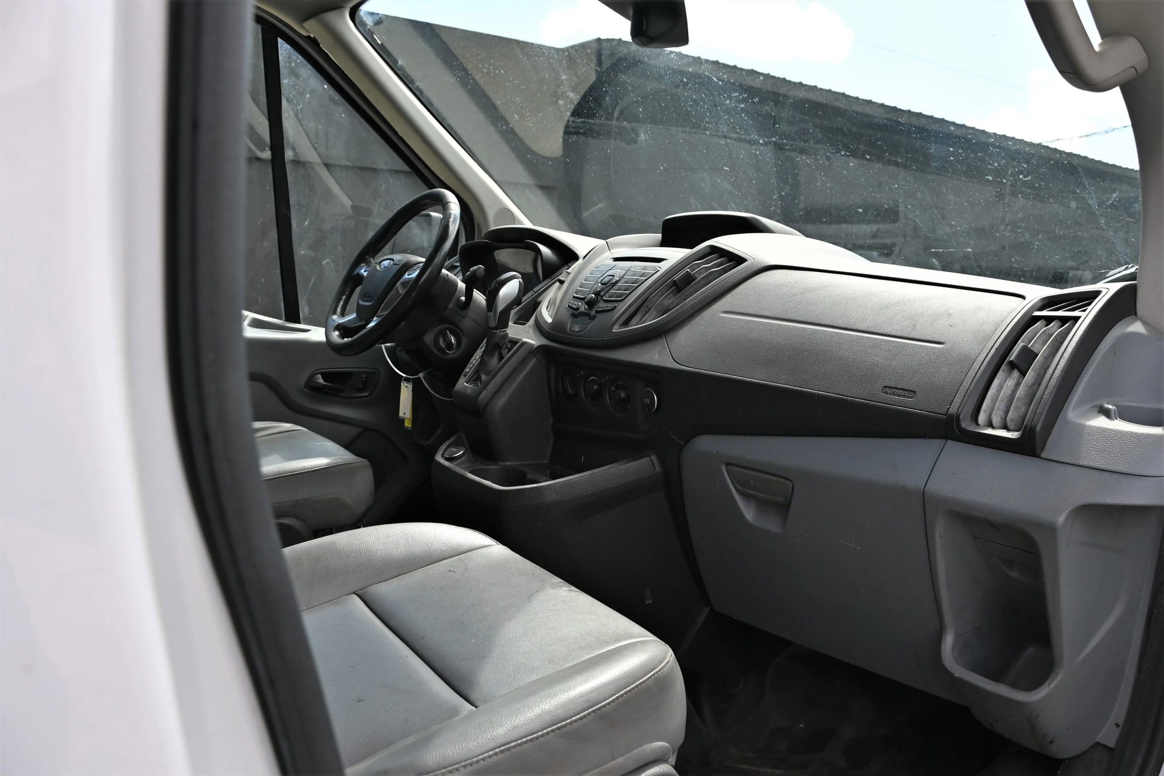 Used 2017 Ford Transit 150 148 Medium Roof image 12