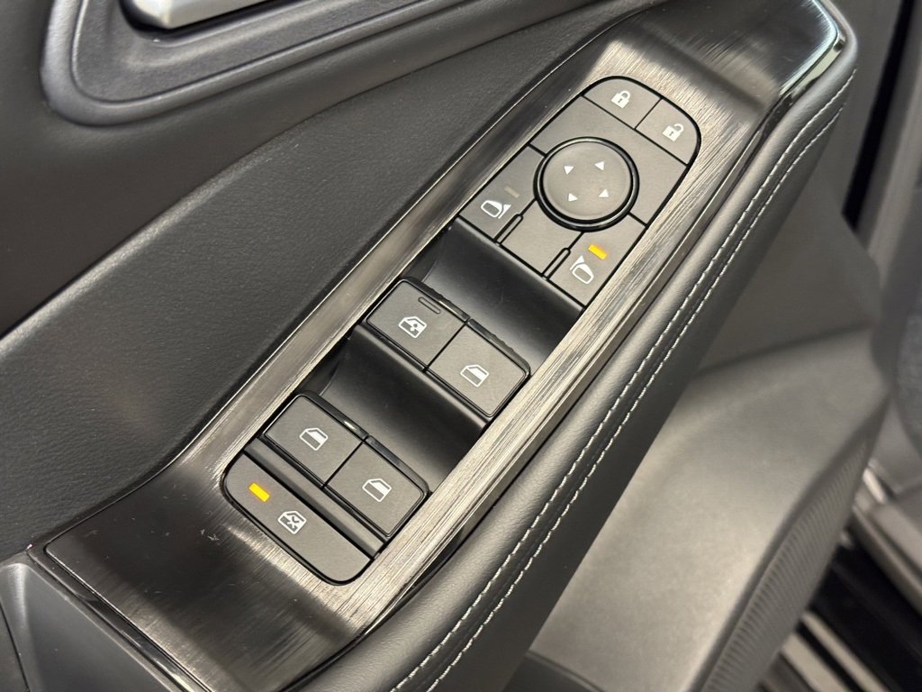 New 2026 Nissan Rogue SV image 9