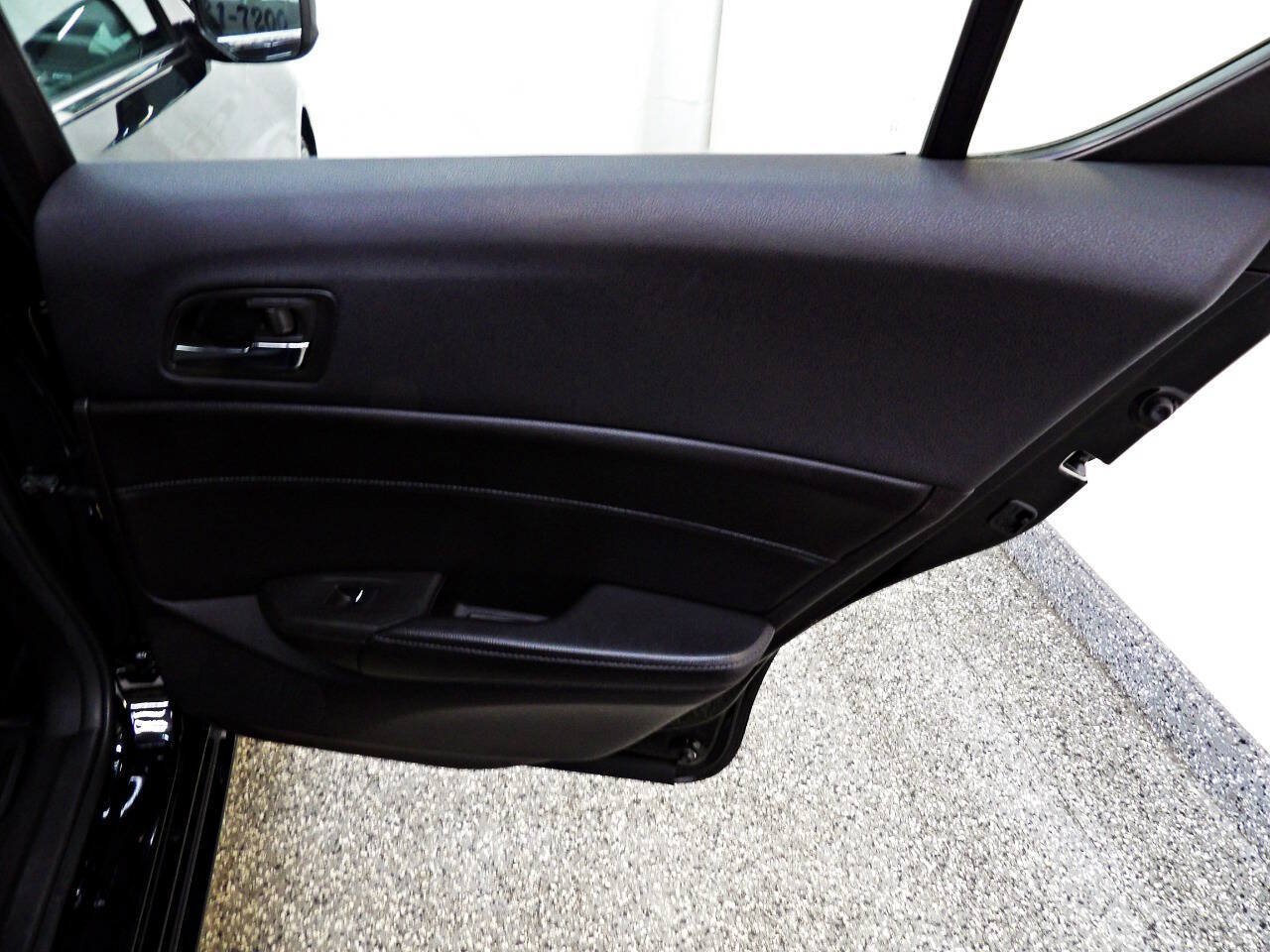 Used 2016 Acura ILX FWD image 12