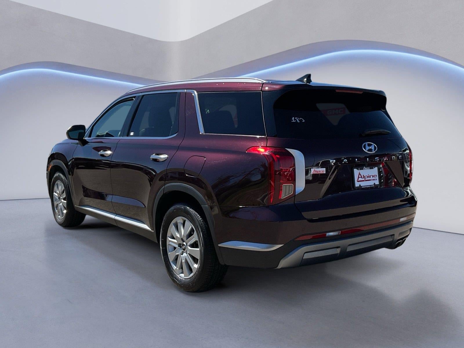 Used 2025 Hyundai Palisade SEL AWD/4WD image 3