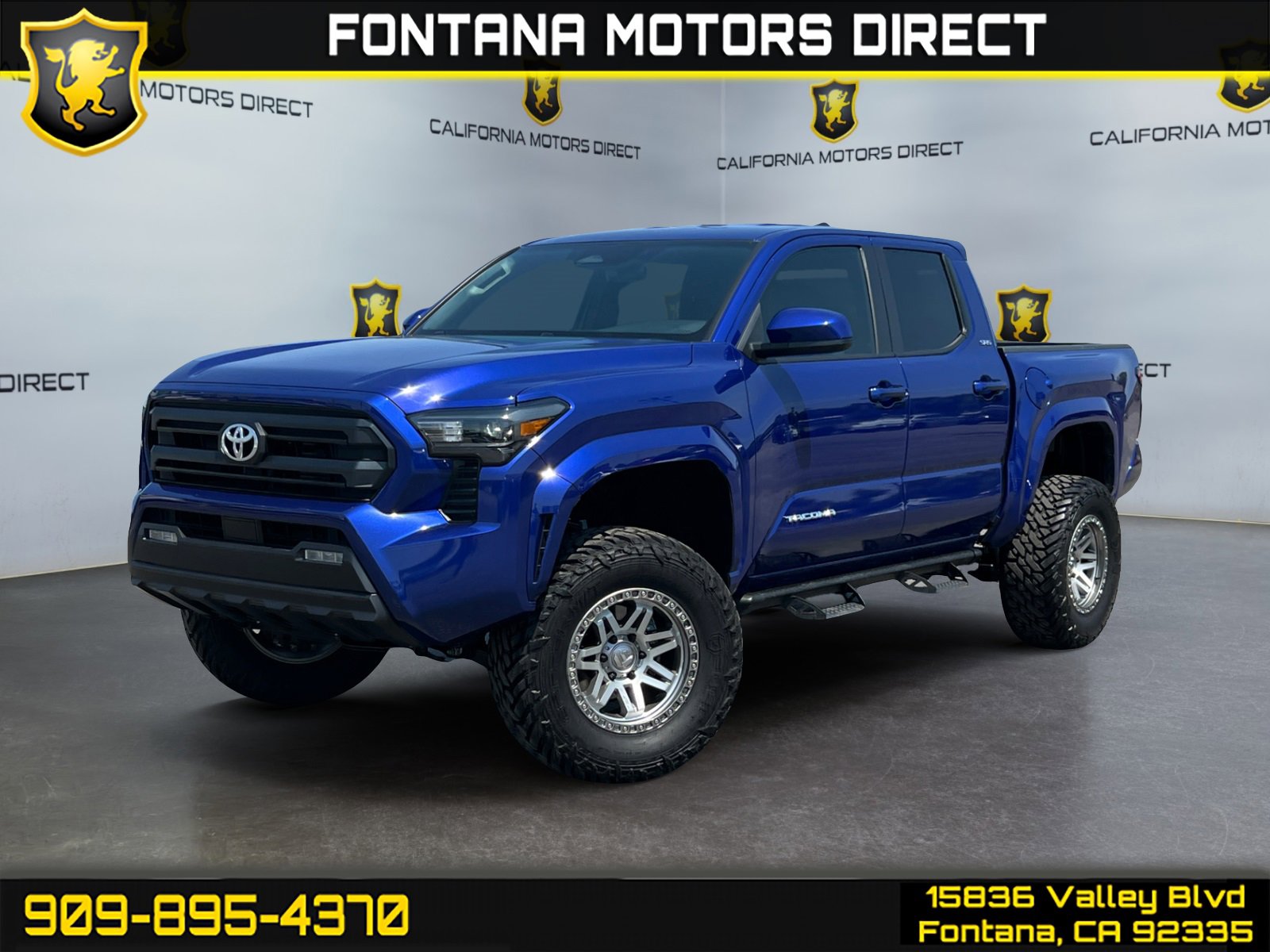 Used 2024 Toyota Tacoma SR5 image 1