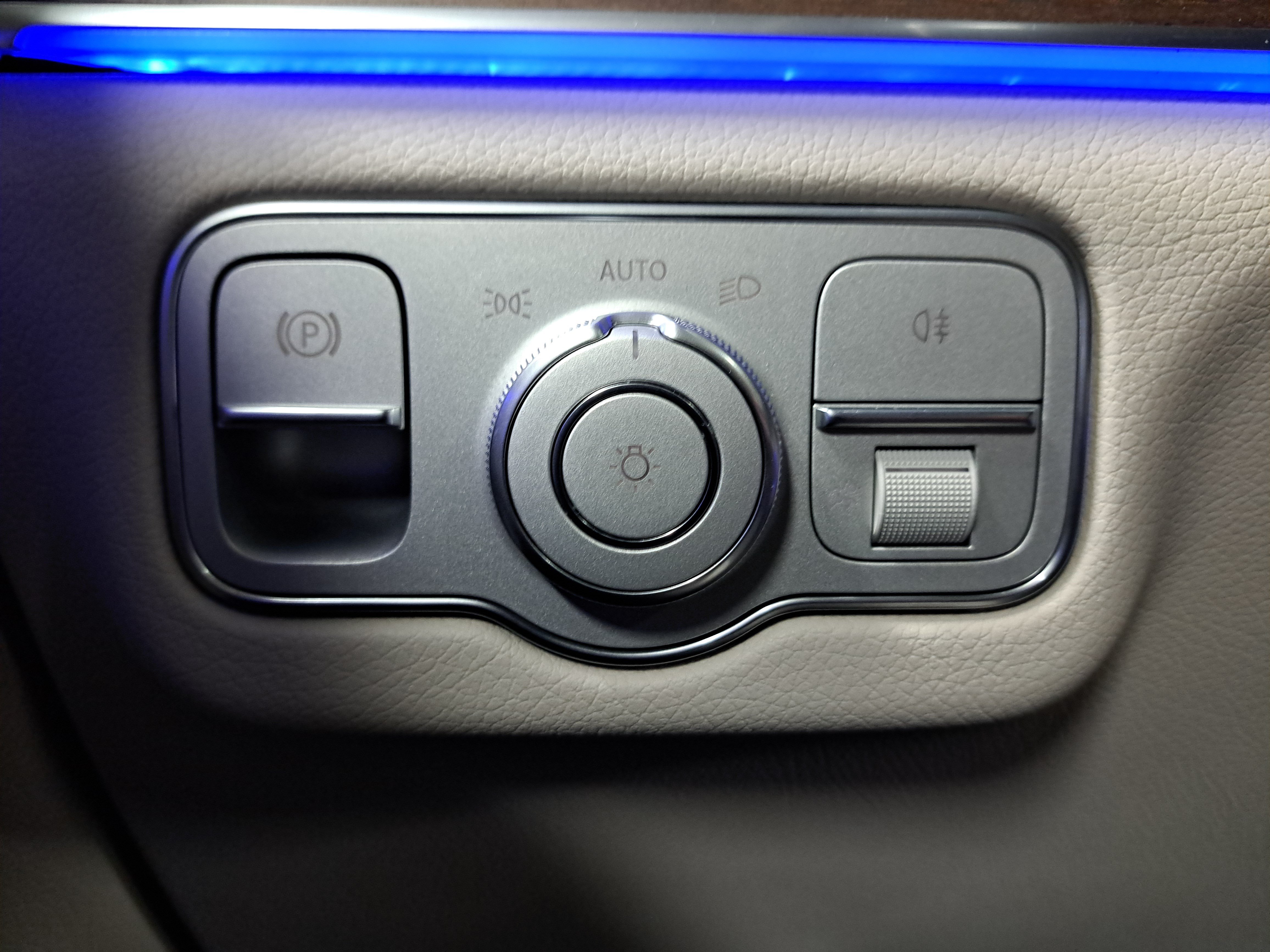 New 2026 Mercedes-Benz GLS 450 4MATIC image 28