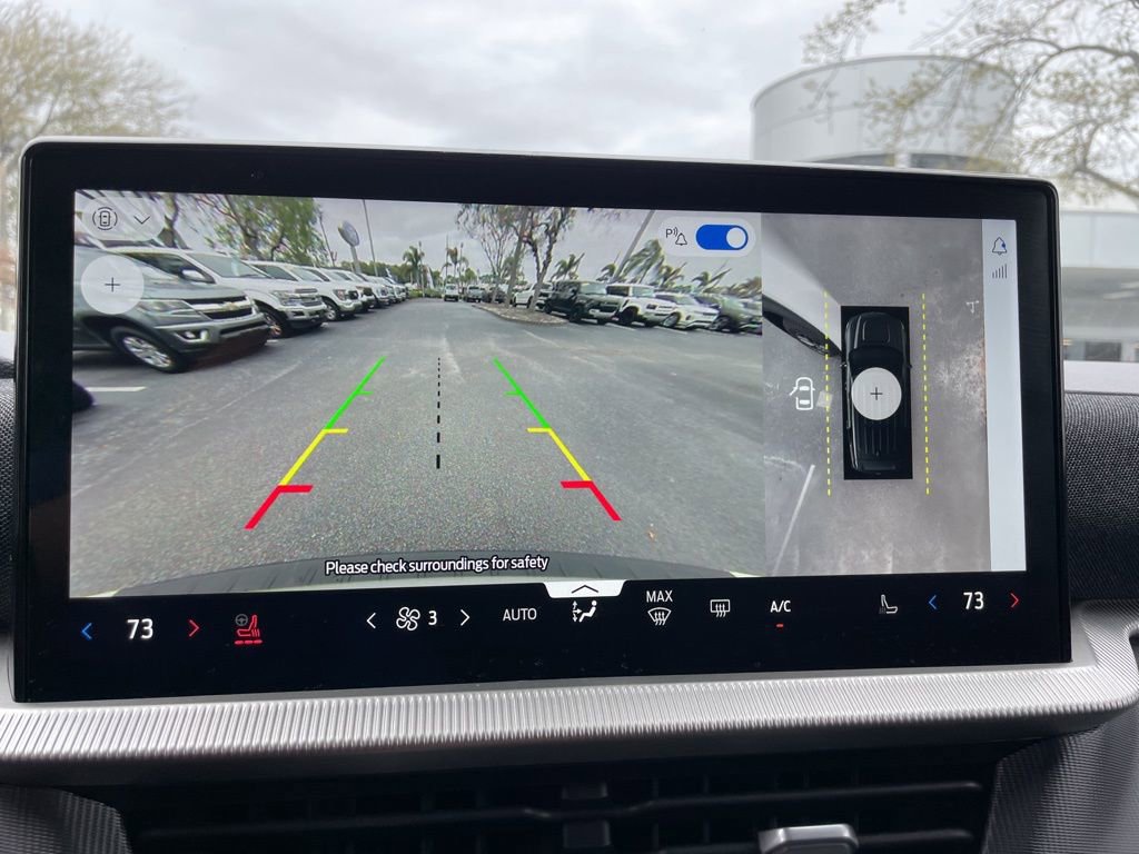 Used 2025 Ford Explorer ST-Line w/ ST-Line Street Pack image 10