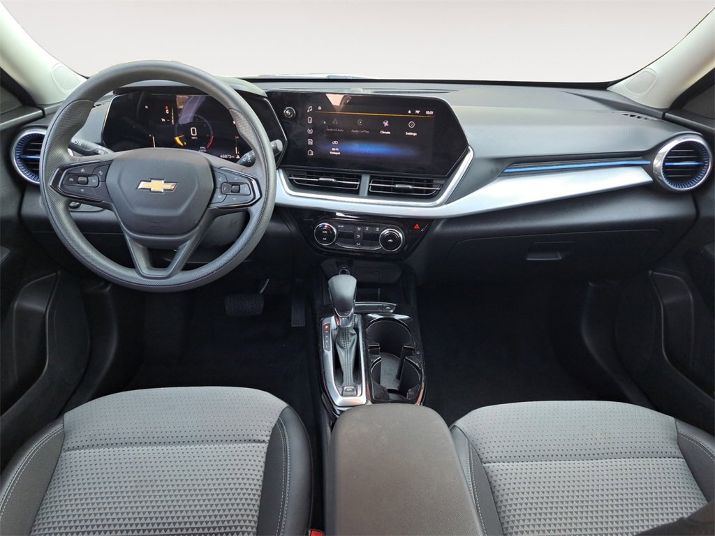 Used 2024 Chevrolet Trax LT image 10