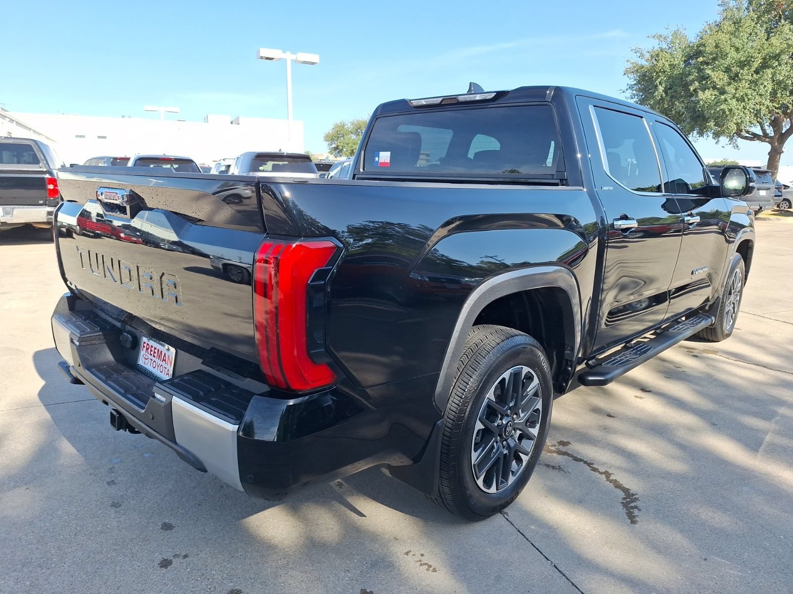 Used 2026 Toyota Tundra Limited w/ Power Package AWD/4WD image 6
