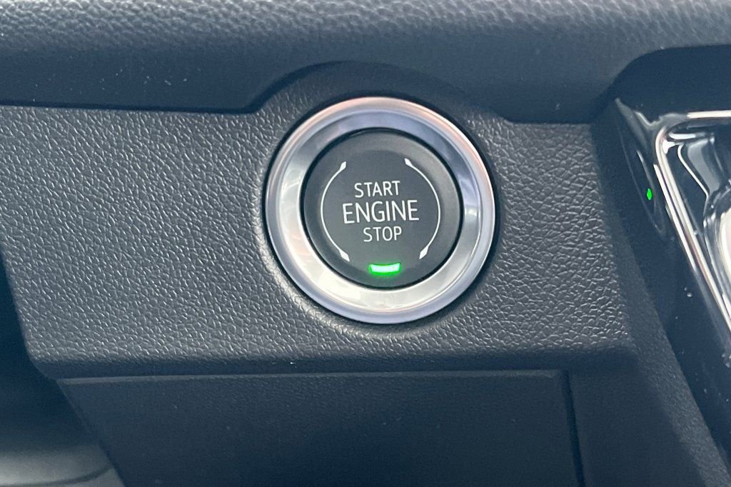 New 2026 Chevrolet Traverse RS image 21