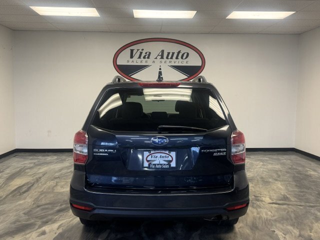 Used 2016 Subaru Forester 2.5i Premium w/ All-Weather Package AWD/4WD image 10