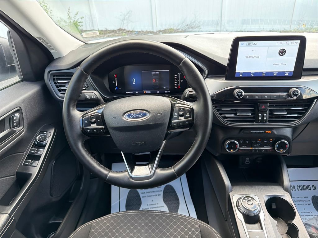 Used 2024 Ford Escape Active w/ Cold Weather Package FWD image 30