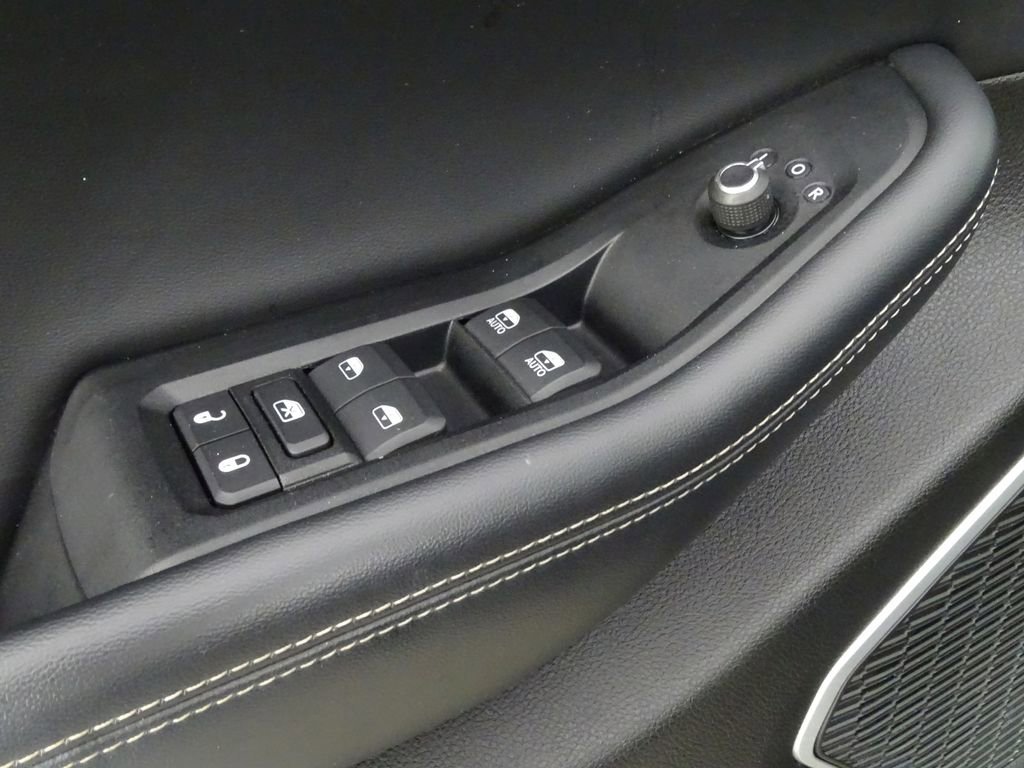 Used 2024 Jeep Grand Cherokee Limited 4xe image 19