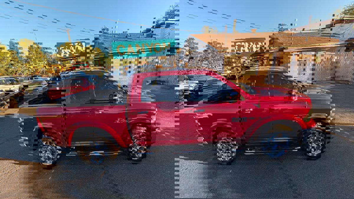 Used 2014 RAM 1500 Laramie w/ Convenience Group image 42