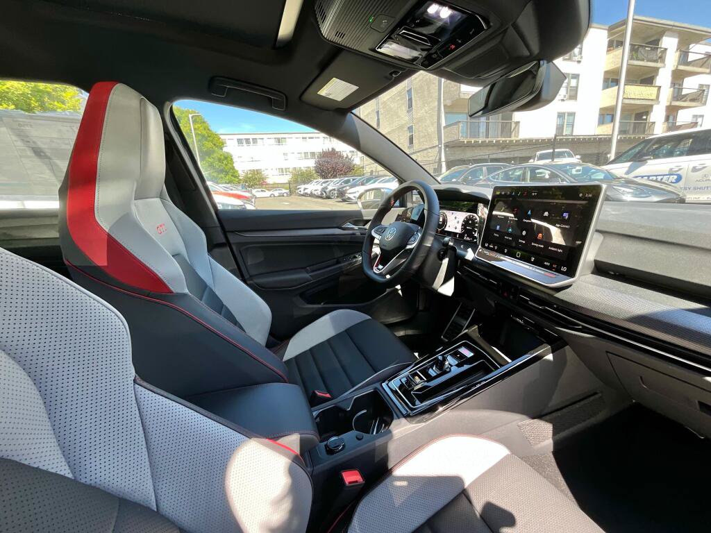 New 2026 Volkswagen GTI Autobahn FWD image 18