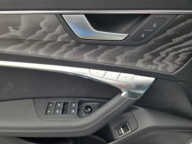 Used 2025 Audi A6 Premium Plus w/ Premium Plus Package image 19