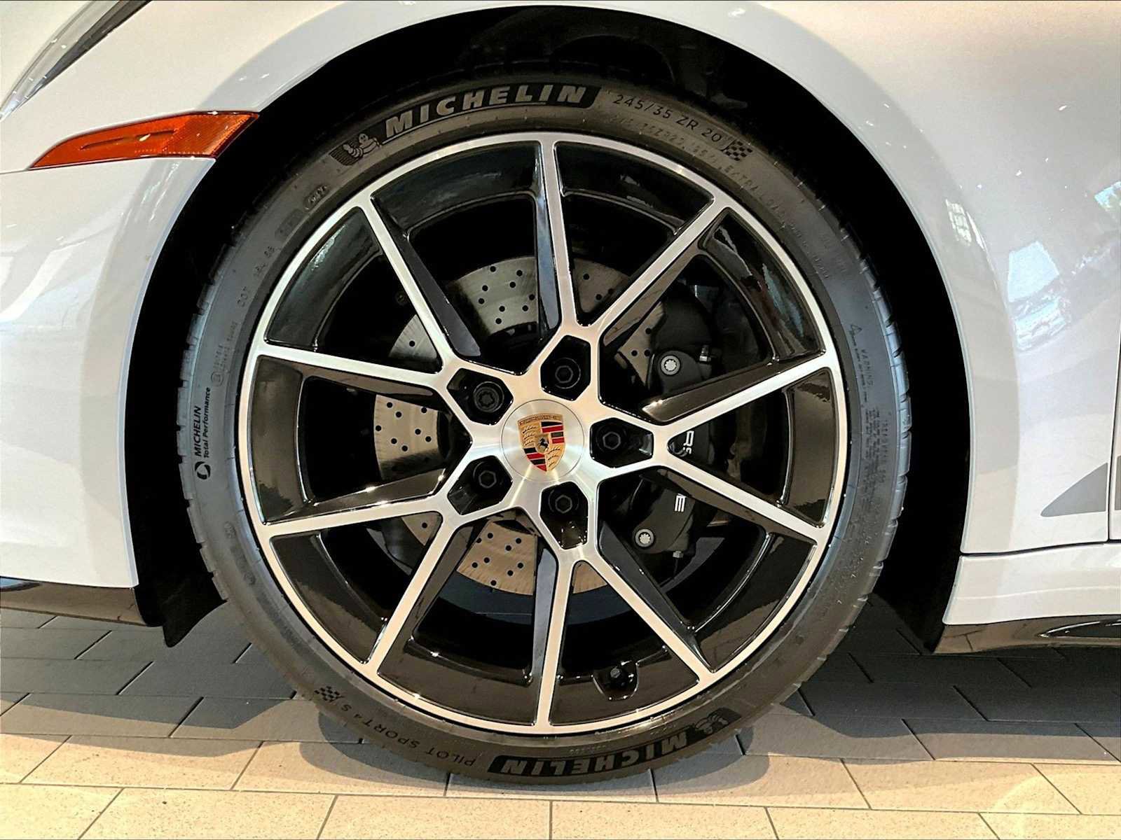 New 2026 Porsche 911 Carrera T RWD image 11