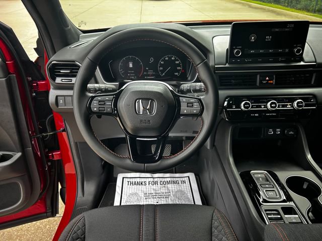 New 2025 Honda Pilot Sport image 13