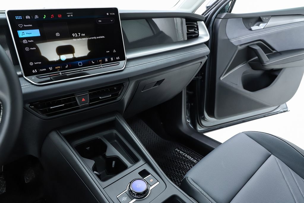 New 2026 Volkswagen Tiguan SE image 62