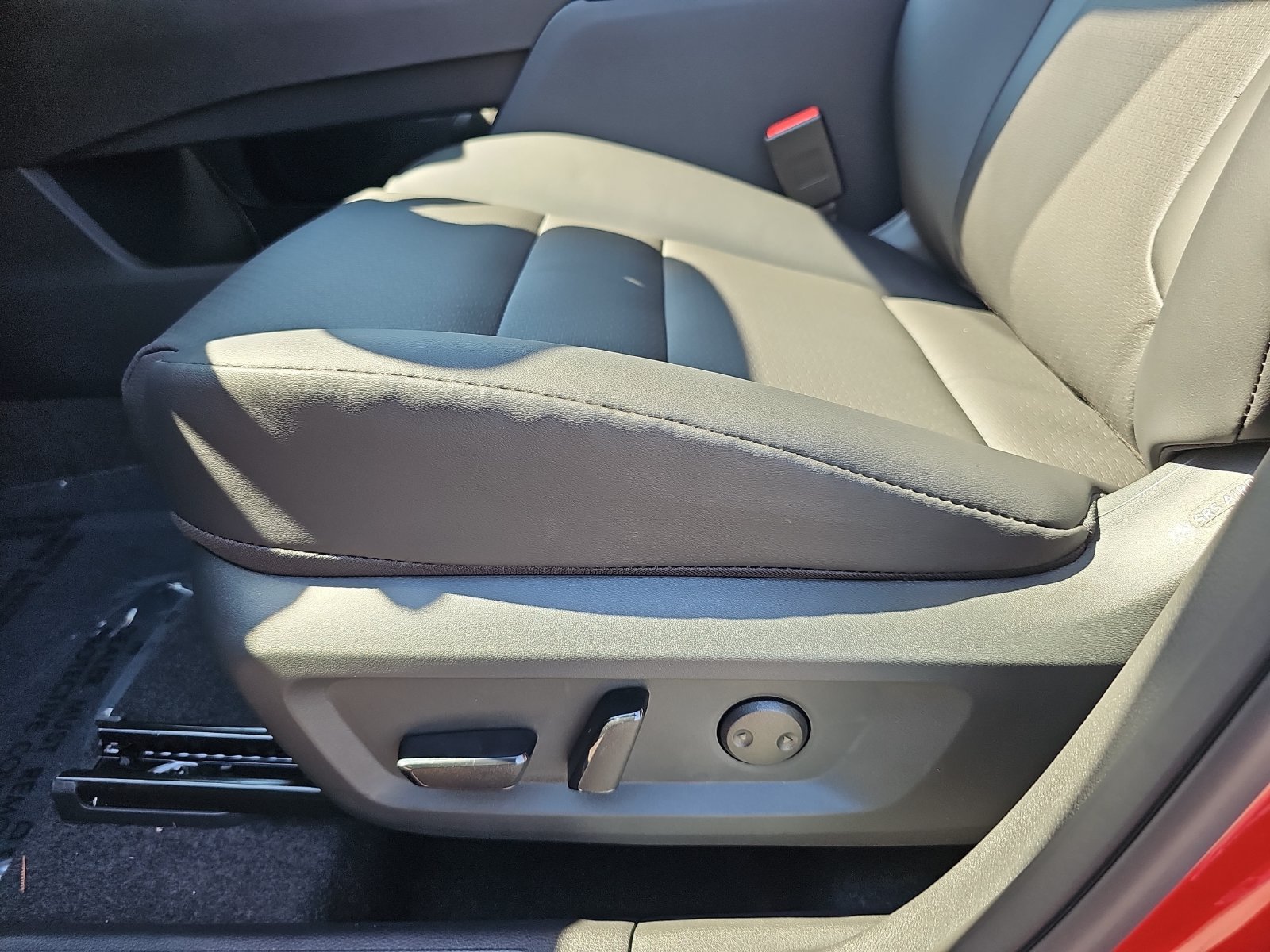 New 2027 Nissan Rogue Dark Armor FWD image 28