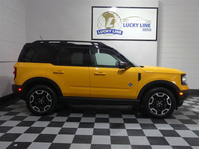 Used 2023 Ford Bronco Sport Outer Banks w/ Tech Package AWD/4WD image 6