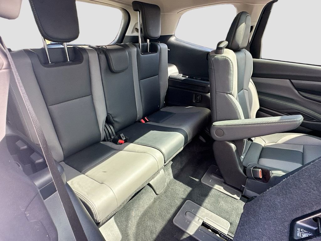 Certified 2025 Subaru Ascent Onyx Edition w/ Onyx Package AWD/4WD image 28