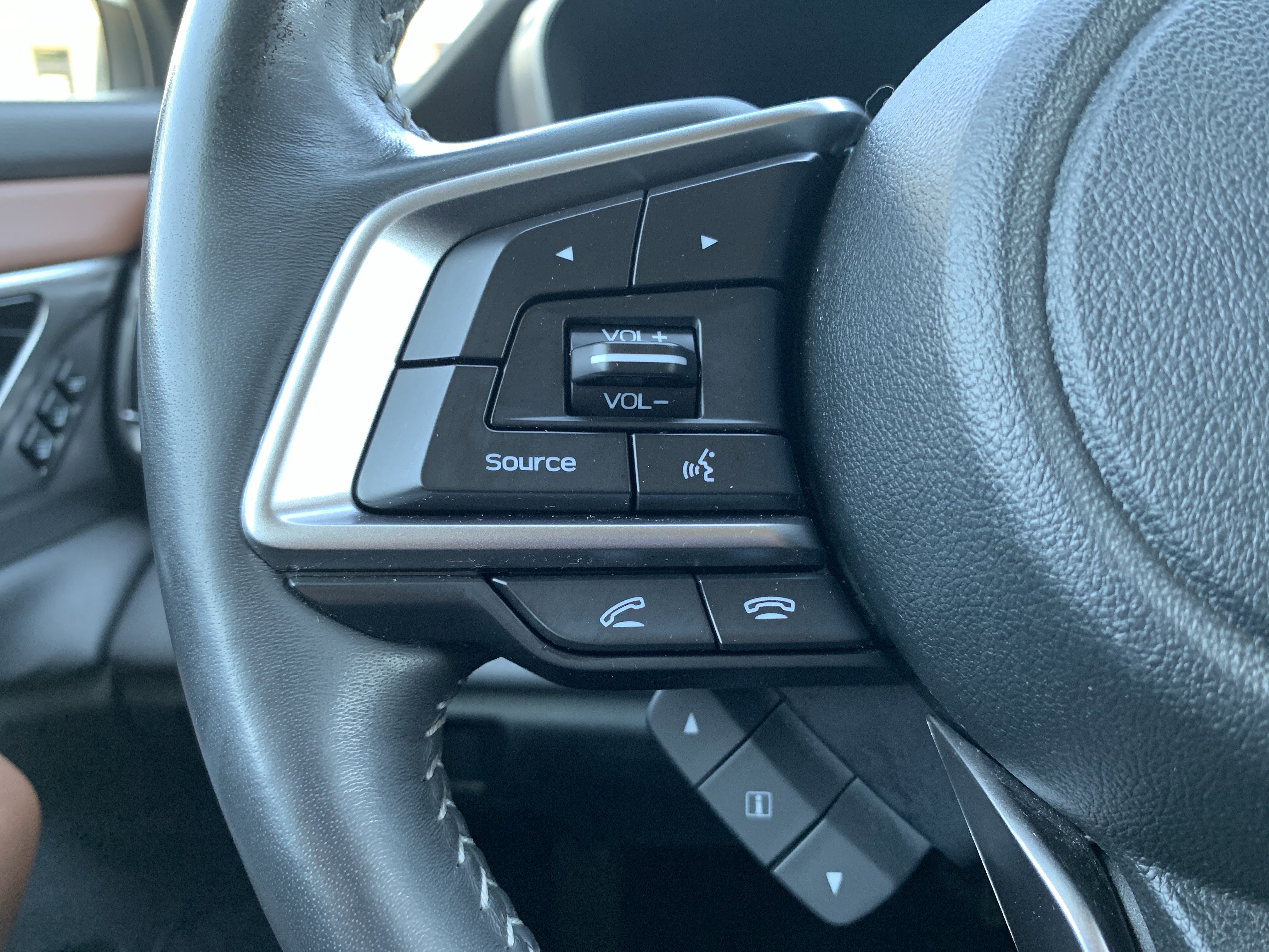 Used 2020 Subaru Outback Touring XT AWD/4WD image 19