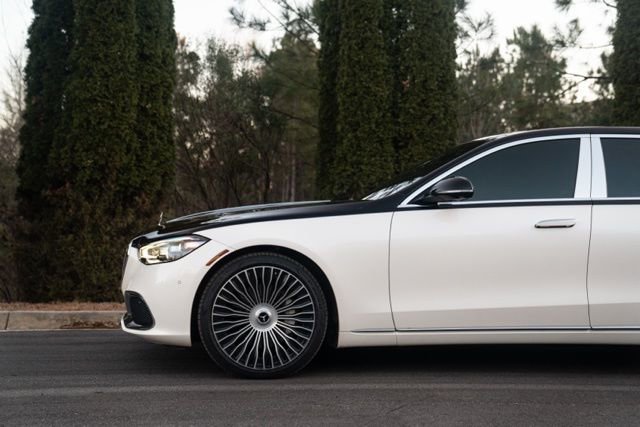 Used 2023 Mercedes-Benz Maybach S 580 4MATIC image 11