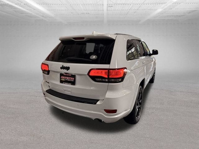 Used 2018 Jeep Grand Cherokee Altitude AWD/4WD image 24